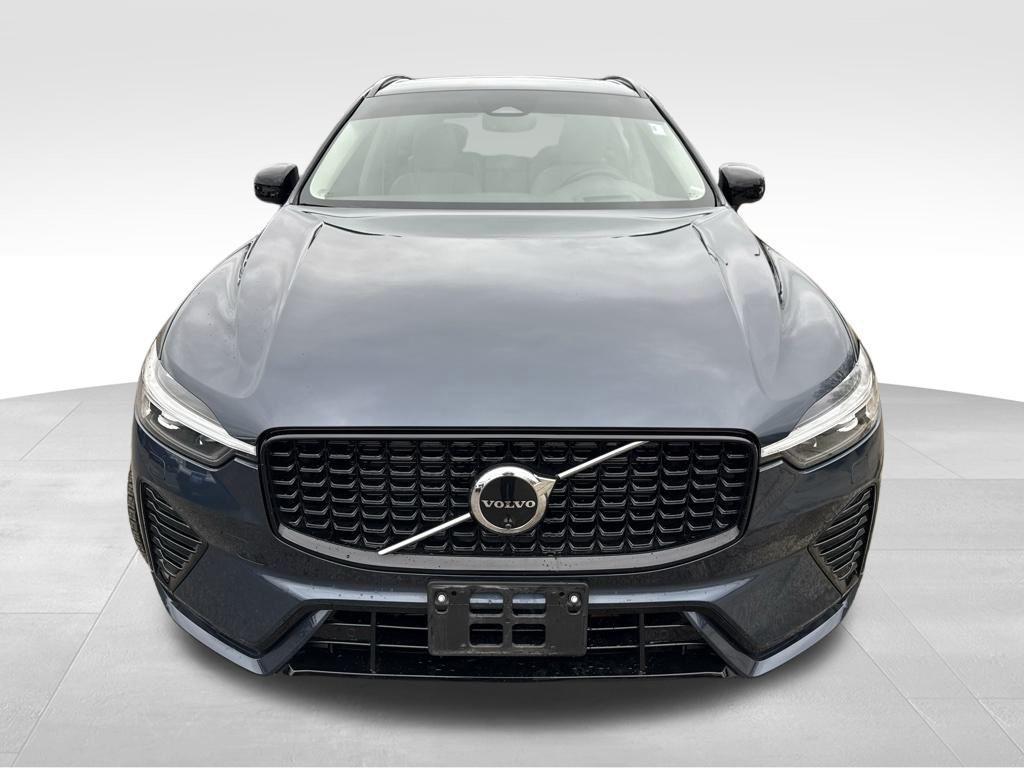used 2025 Volvo XC60 car, priced at $51,674