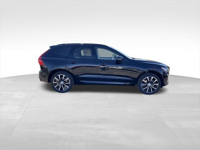 new 2025 Volvo XC60 car, priced at $54,225