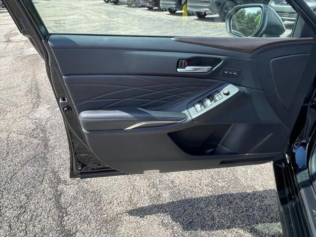 used 2021 Toyota Avalon Hybrid car, priced at $27,853