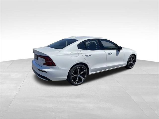 new 2024 Volvo S60 car, priced at $39,868