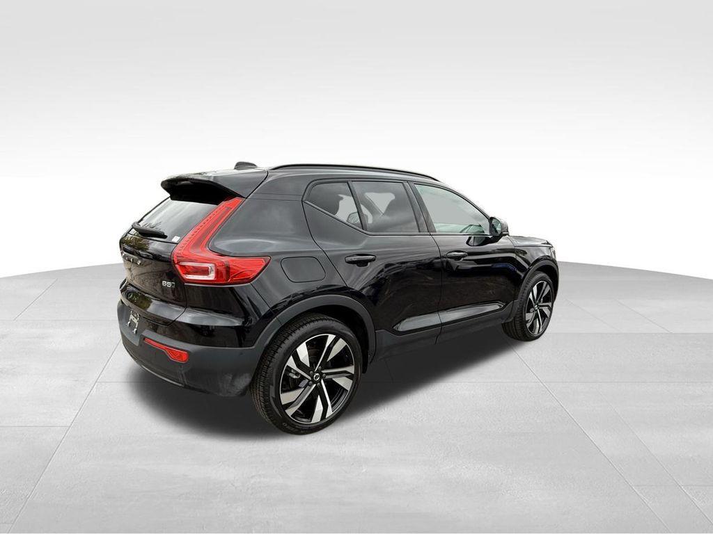 used 2025 Volvo XC40 car, priced at $36,180