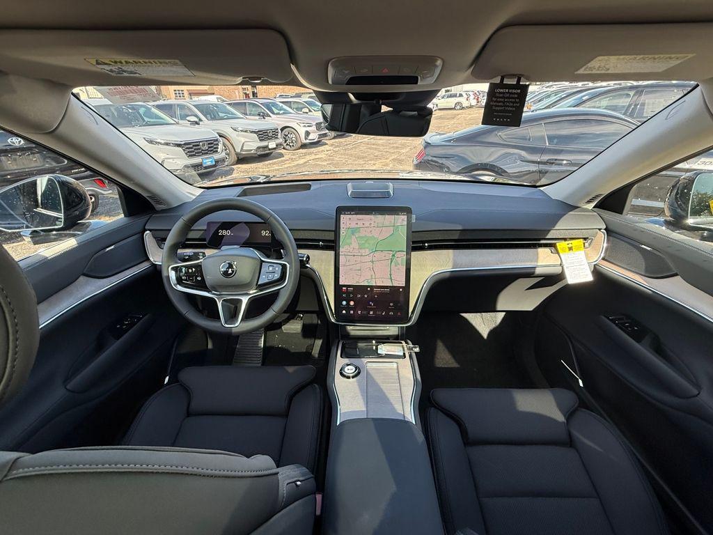 new 2025 Volvo EX90 car, priced at $78,217
