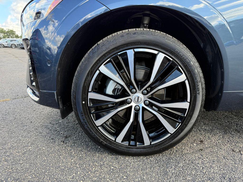 used 2025 Volvo XC60 car, priced at $41,580