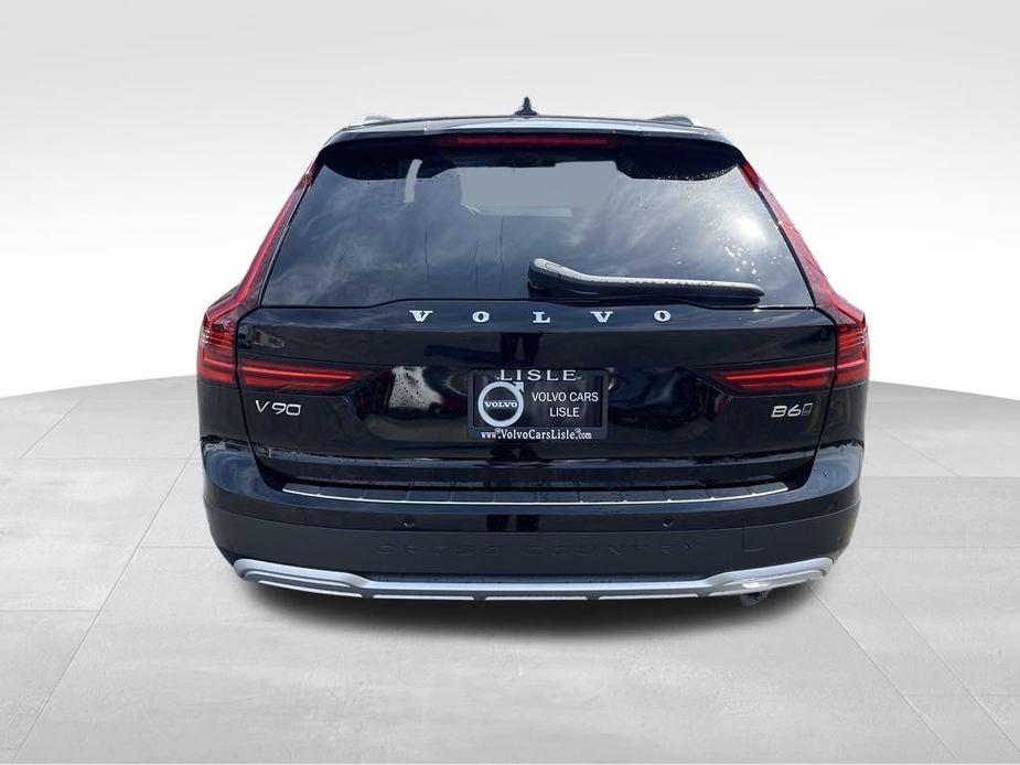 new 2024 Volvo V90 Cross Country car, priced at $68,720