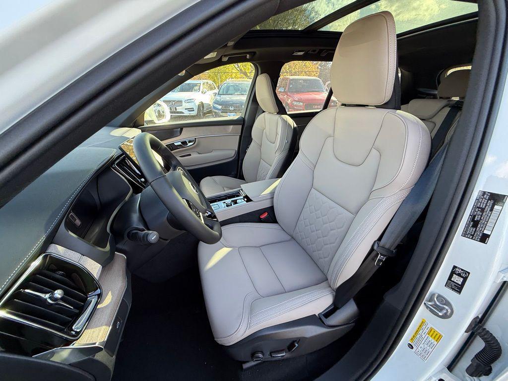 new 2026 Volvo XC90 car, priced at $68,410