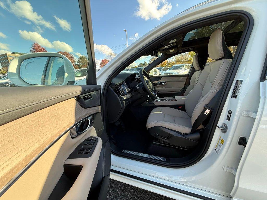 new 2026 Volvo XC90 car, priced at $68,410