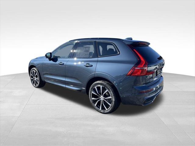 new 2025 Volvo XC60 car, priced at $52,335