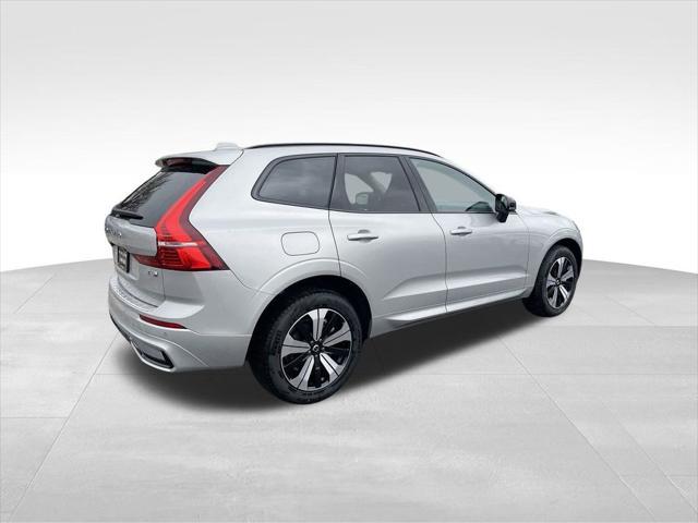 new 2025 Volvo XC60 Plug-In Hybrid car, priced at $60,575