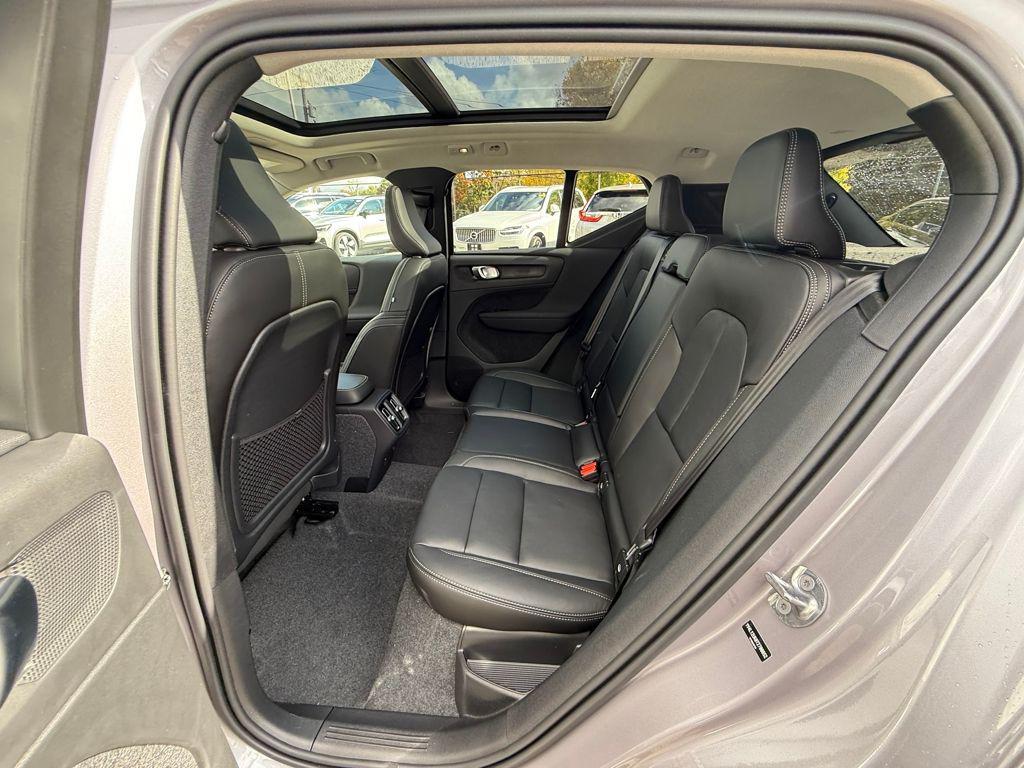 new 2026 Volvo XC40 car, priced at $45,425