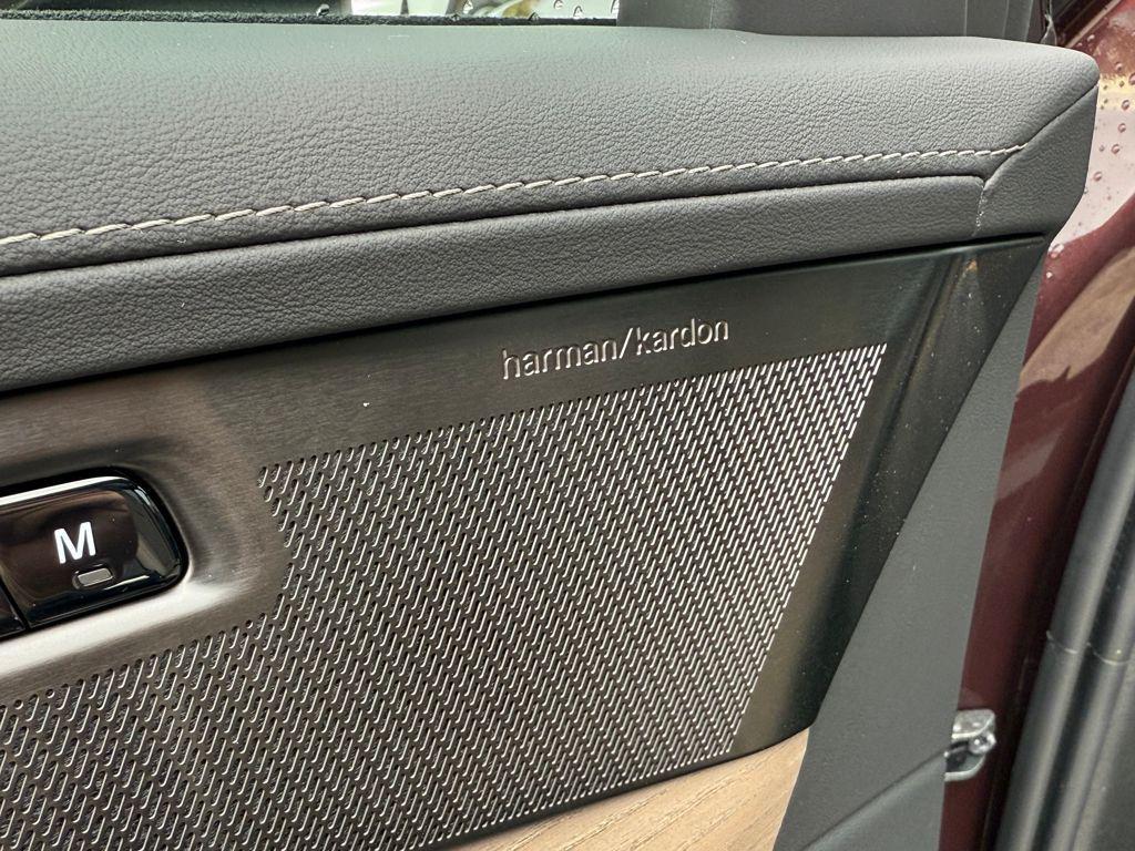 new 2026 Volvo XC90 car, priced at $77,275