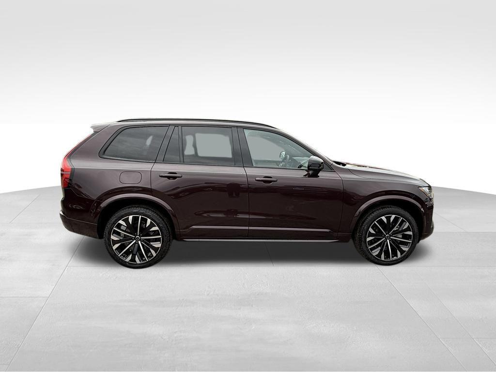 new 2026 Volvo XC90 car, priced at $77,275