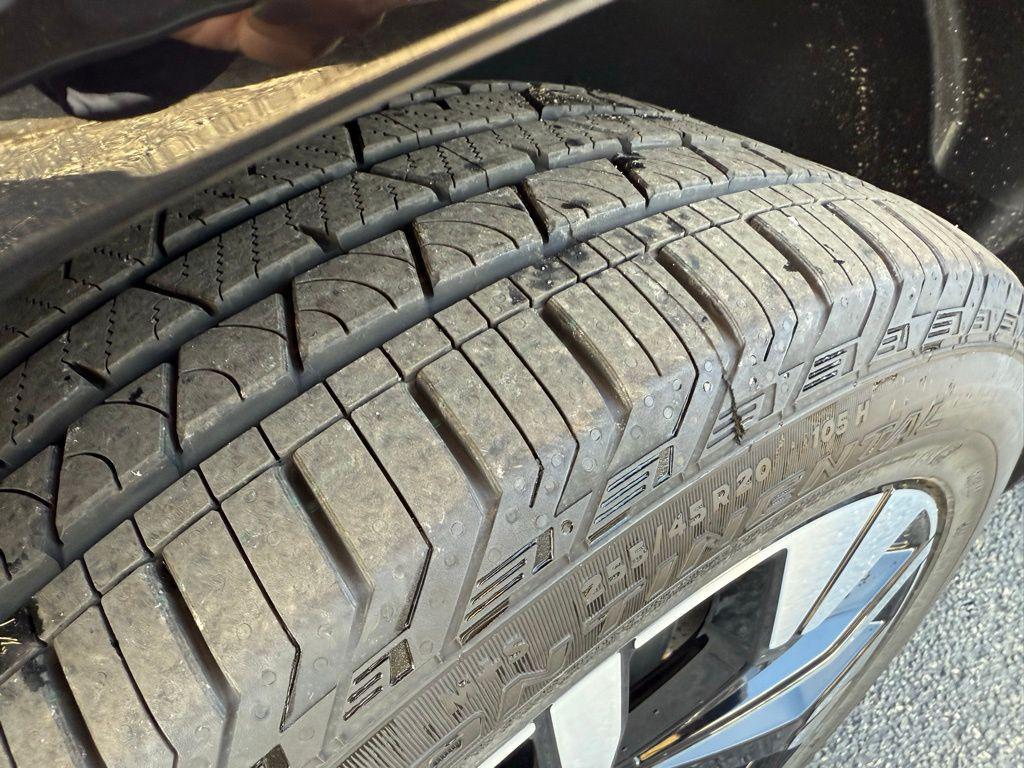 new 2026 Volvo XC60 car, priced at $57,985