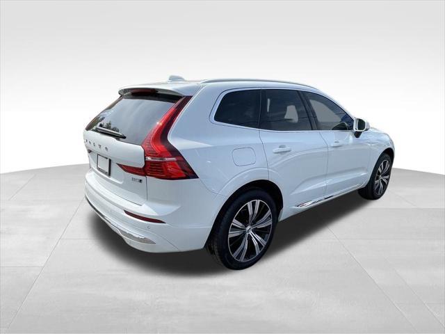 used 2022 Volvo XC60 car, priced at $40,400