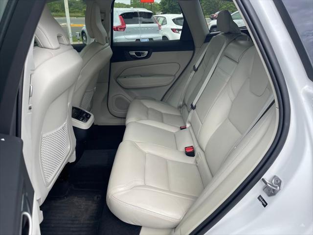 used 2022 Volvo XC60 car, priced at $41,800