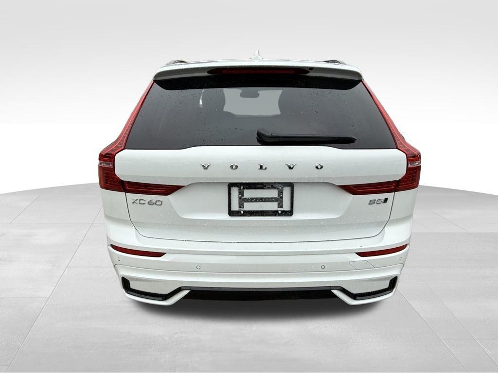 used 2025 Volvo XC60 car, priced at $40,987