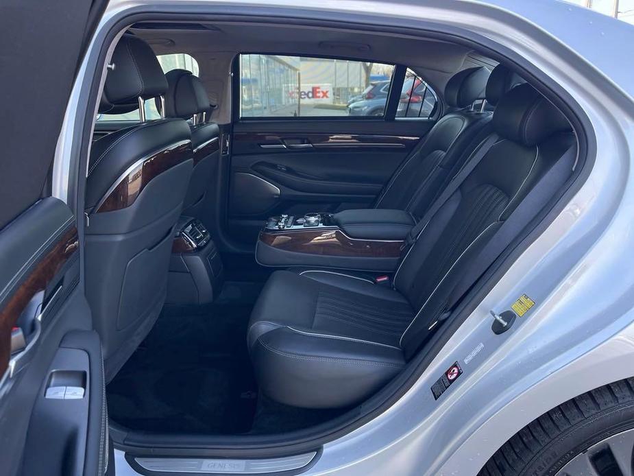used 2019 Genesis G90 car, priced at $30,998