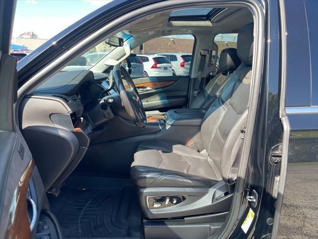 used 2019 Cadillac Escalade ESV car, priced at $34,800