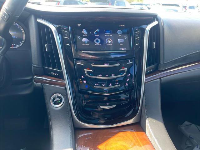 used 2019 Cadillac Escalade ESV car, priced at $34,800