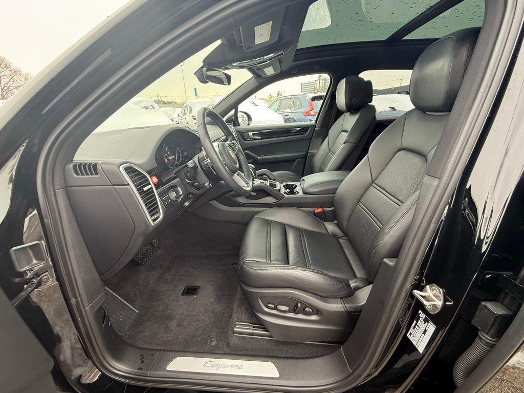 used 2023 Porsche Cayenne car, priced at $62,998