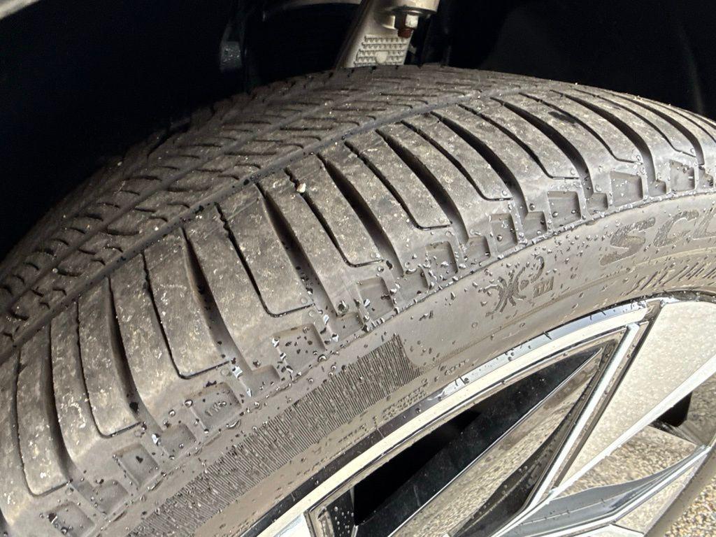 new 2025 Volvo EX90 car, priced at $70,805