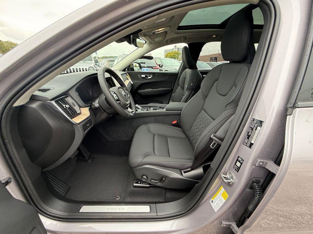 new 2026 Volvo XC60 car, priced at $54,985