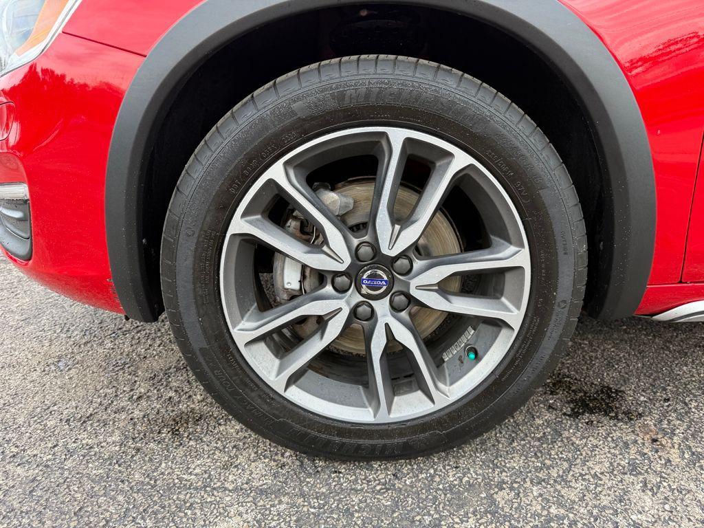 used 2017 Volvo V60 Cross Country car, priced at $18,779