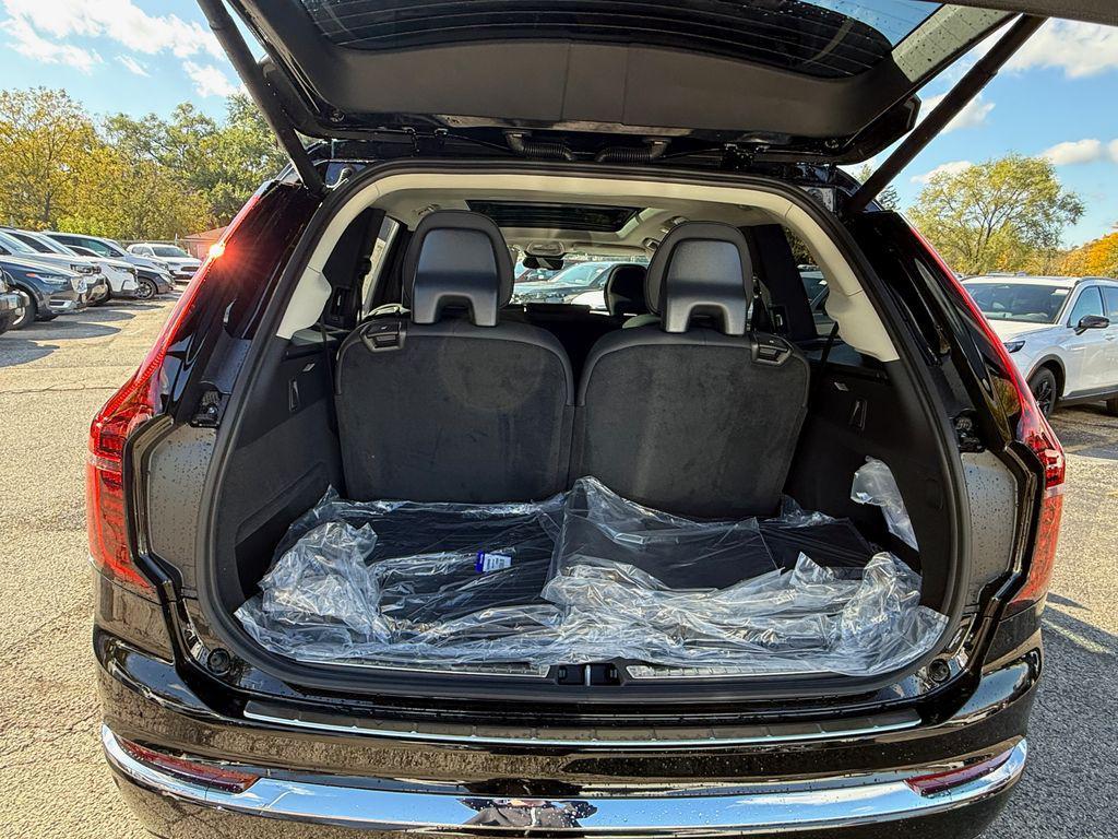 new 2026 Volvo XC90 car, priced at $67,825