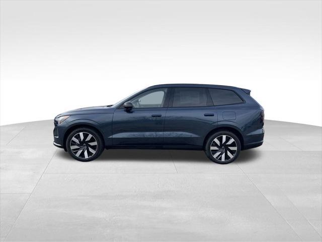 new 2025 Volvo EX90 car, priced at $93,840