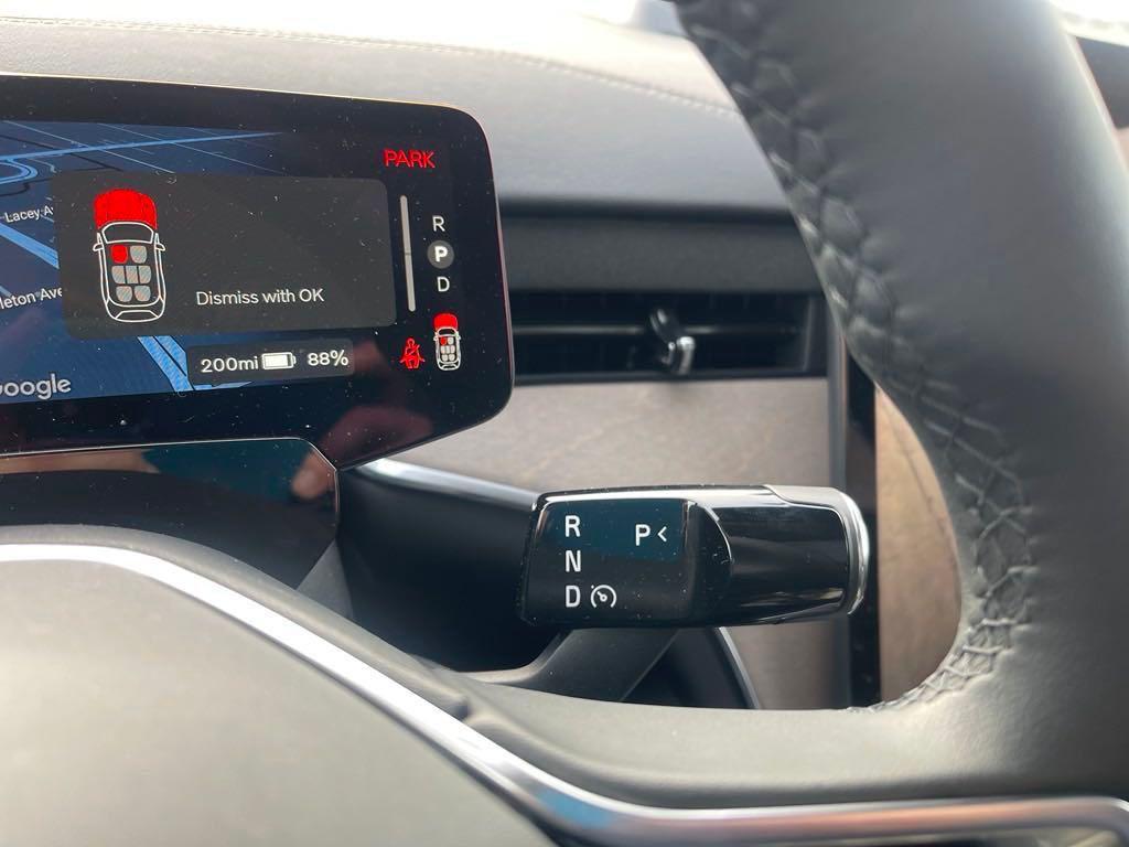 new 2025 Volvo EX90 car, priced at $82,146