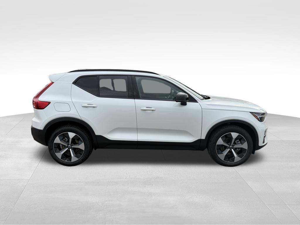 new 2026 Volvo XC40 car, priced at $48,150