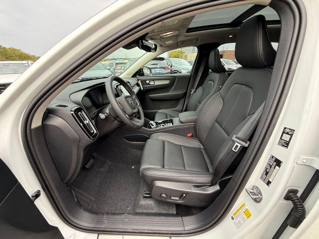 new 2026 Volvo XC40 car, priced at $48,150