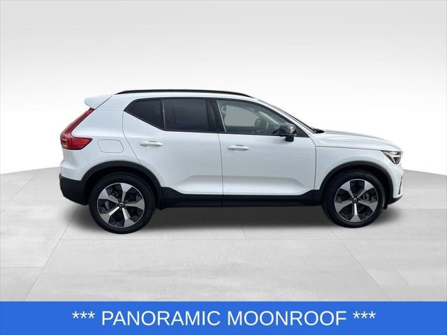 used 2023 Volvo XC40 car, priced at $36,600