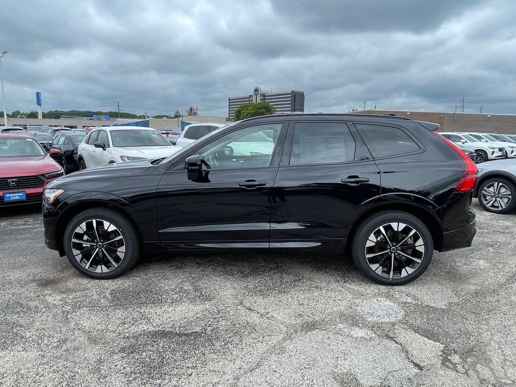 new 2026 Volvo XC60 car, priced at $54,985