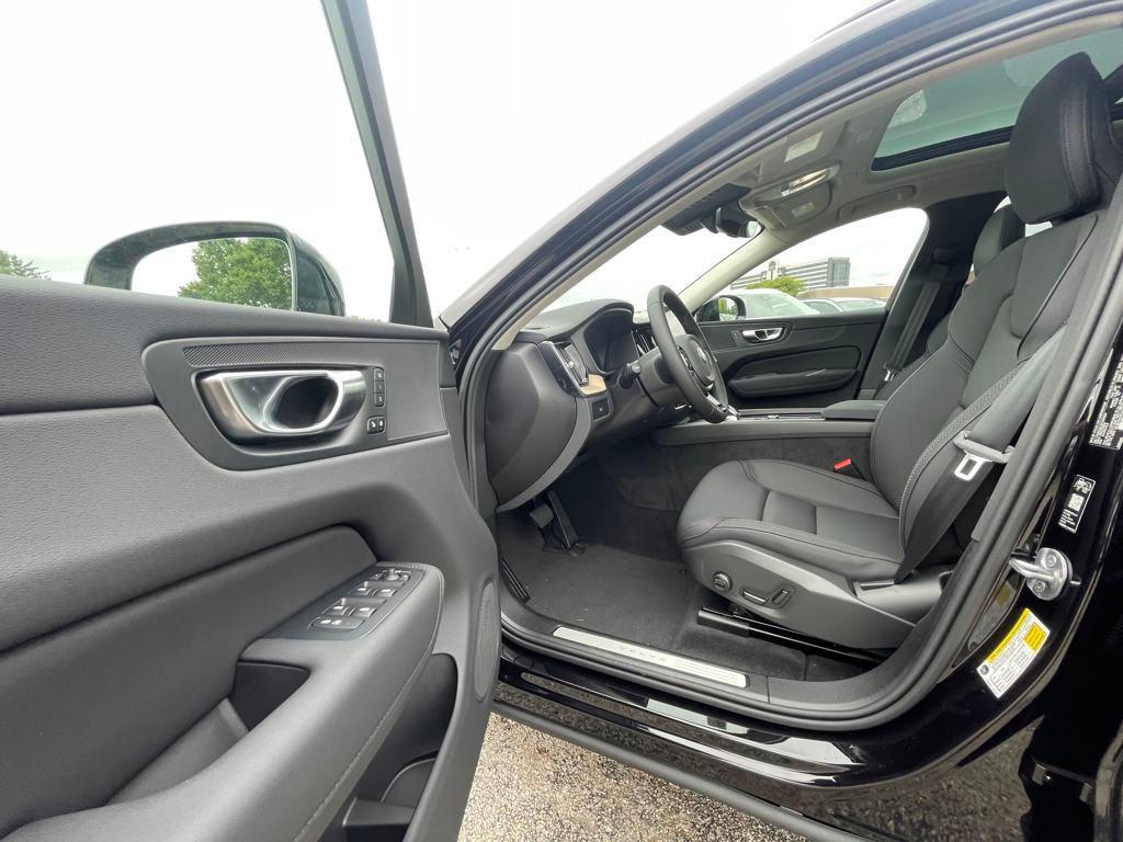 new 2026 Volvo XC60 car, priced at $56,985