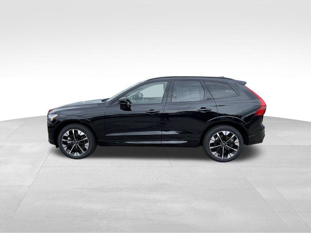 new 2026 Volvo XC60 car, priced at $56,985