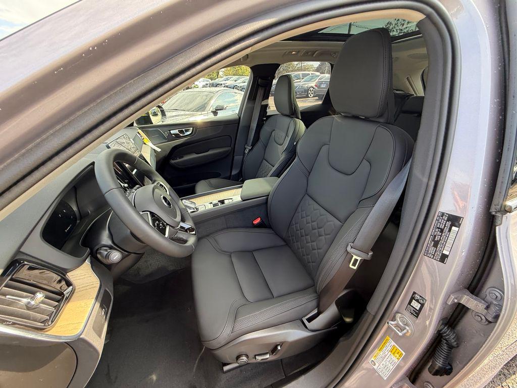 new 2026 Volvo XC60 car, priced at $56,375