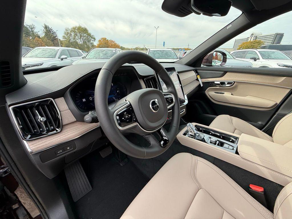 new 2026 Volvo XC90 Plug-In Hybrid car, priced at $78,875