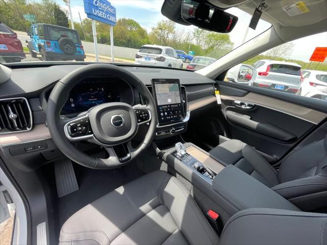 new 2025 Volvo XC90 Plug-In Hybrid car, priced at $78,805