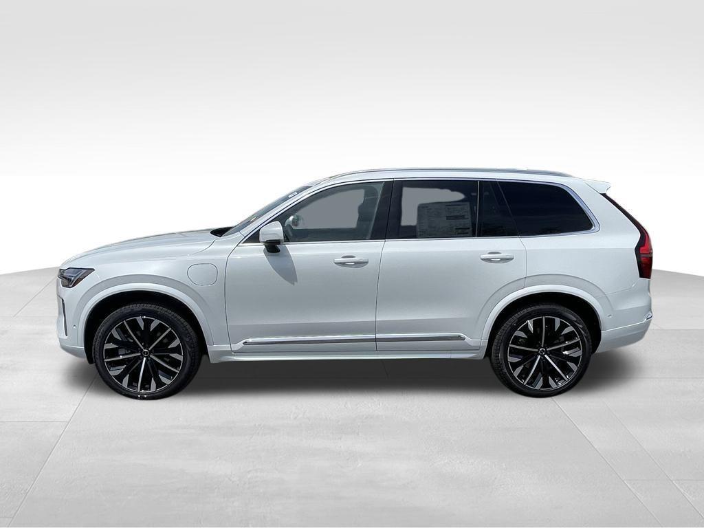 new 2025 Volvo XC90 Plug-In Hybrid car, priced at $75,805