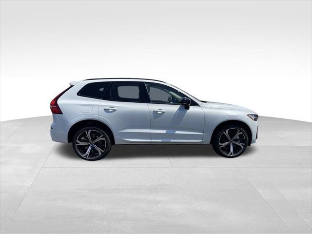 new 2025 Volvo XC60 car, priced at $65,620