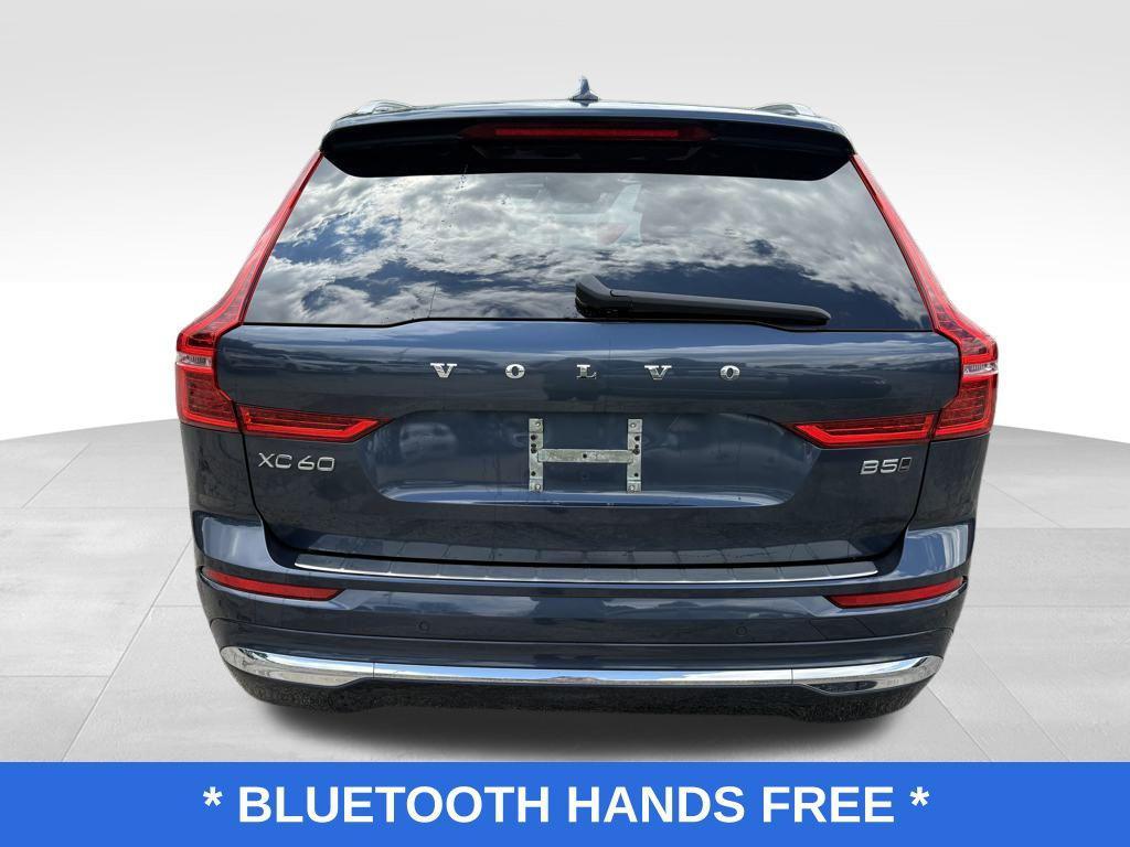used 2022 Volvo XC60 Recharge Plug-In Hybrid car, priced at $35,525