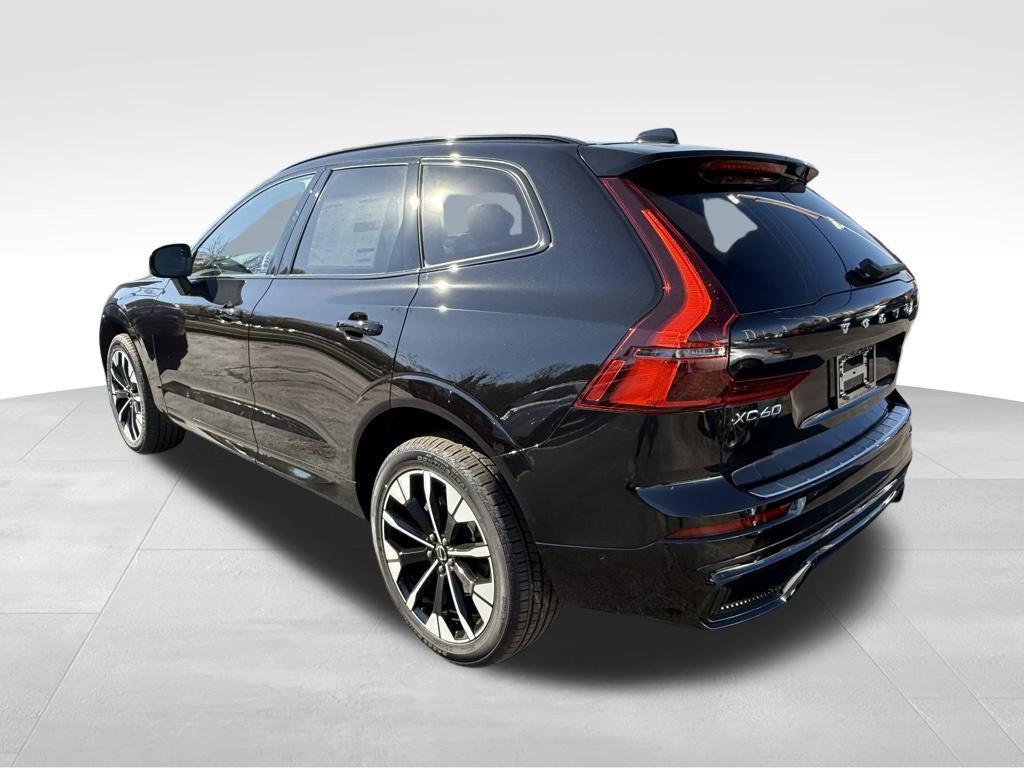 new 2026 Volvo XC60 car, priced at $54,985