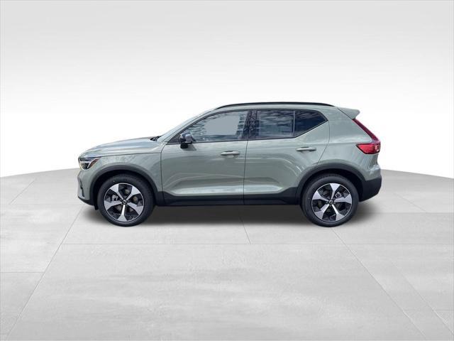 new 2025 Volvo XC40 car, priced at $46,815