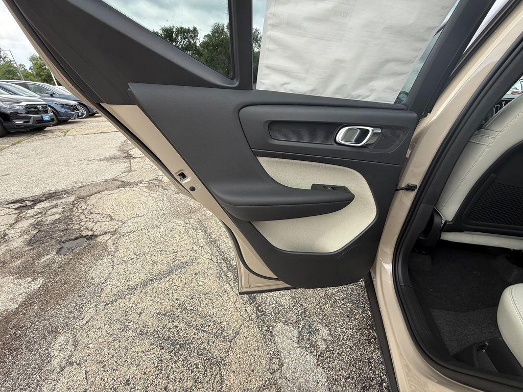 new 2026 Volvo XC40 car, priced at $51,975