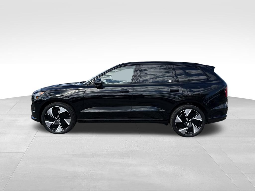 new 2025 Volvo EX90 car, priced at $80,694