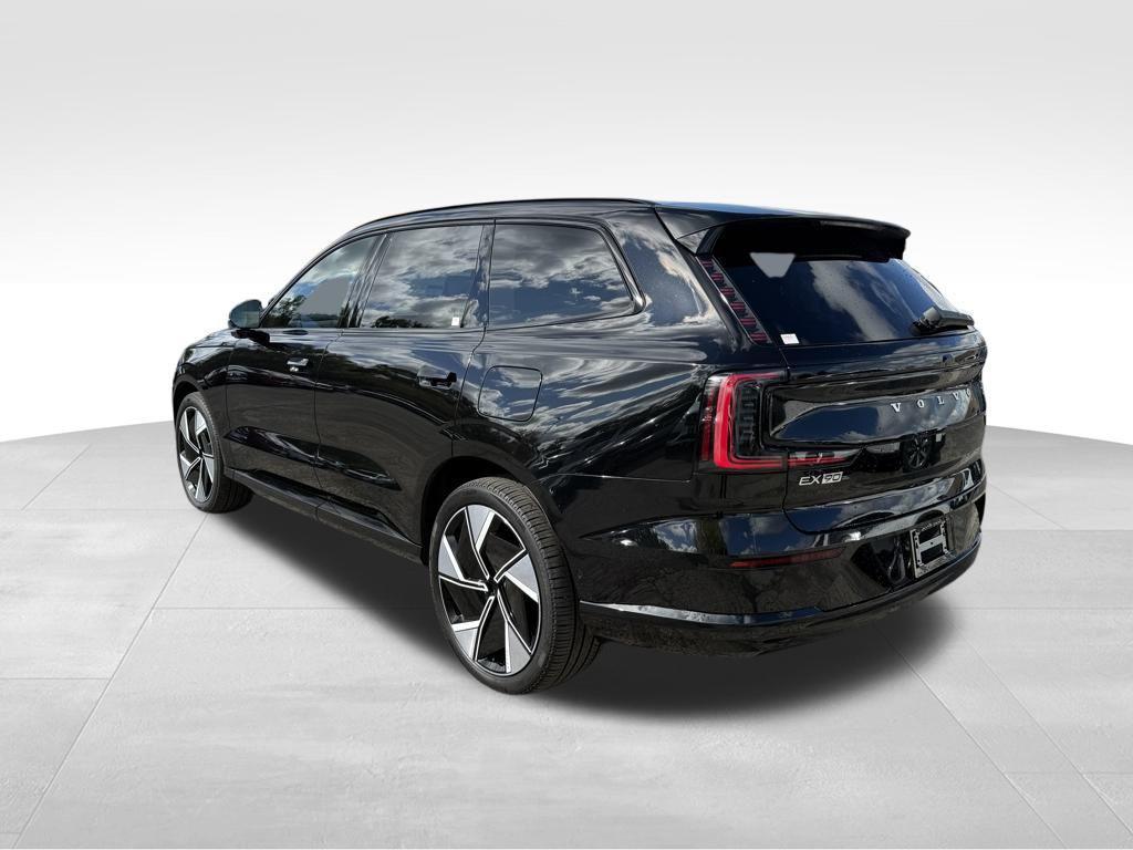 new 2025 Volvo EX90 car, priced at $80,694