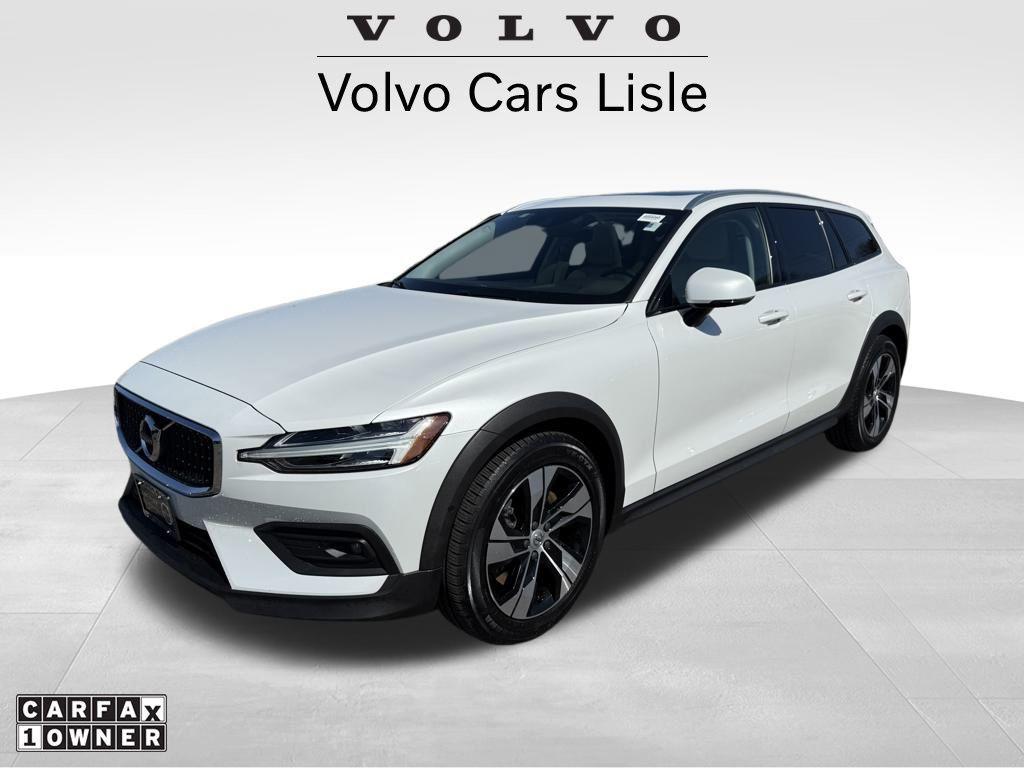 used 2021 Volvo V60 Cross Country car, priced at $29,315