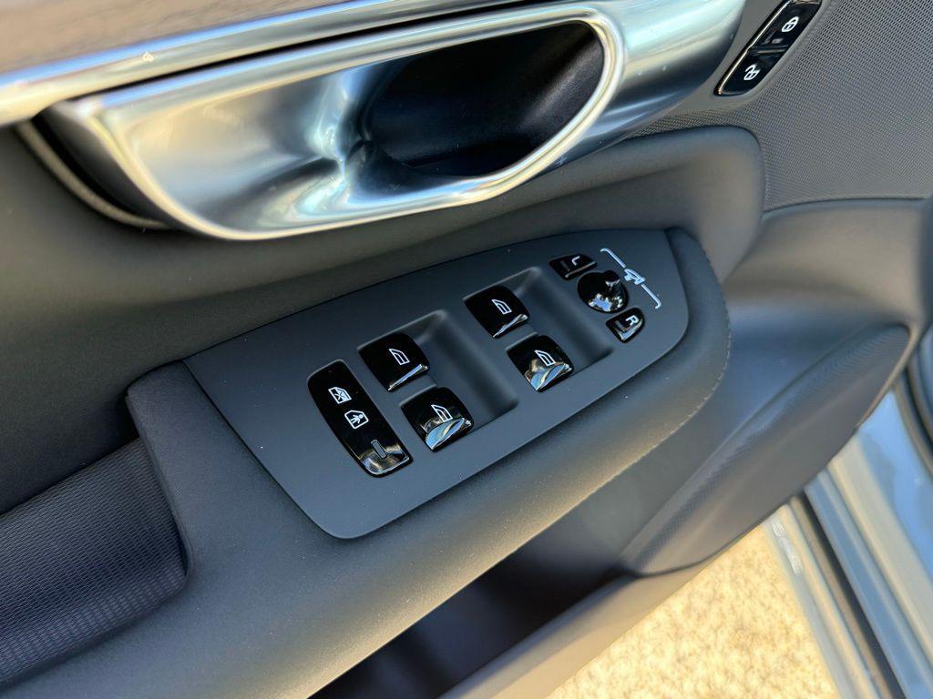 new 2026 Volvo XC90 car, priced at $71,825