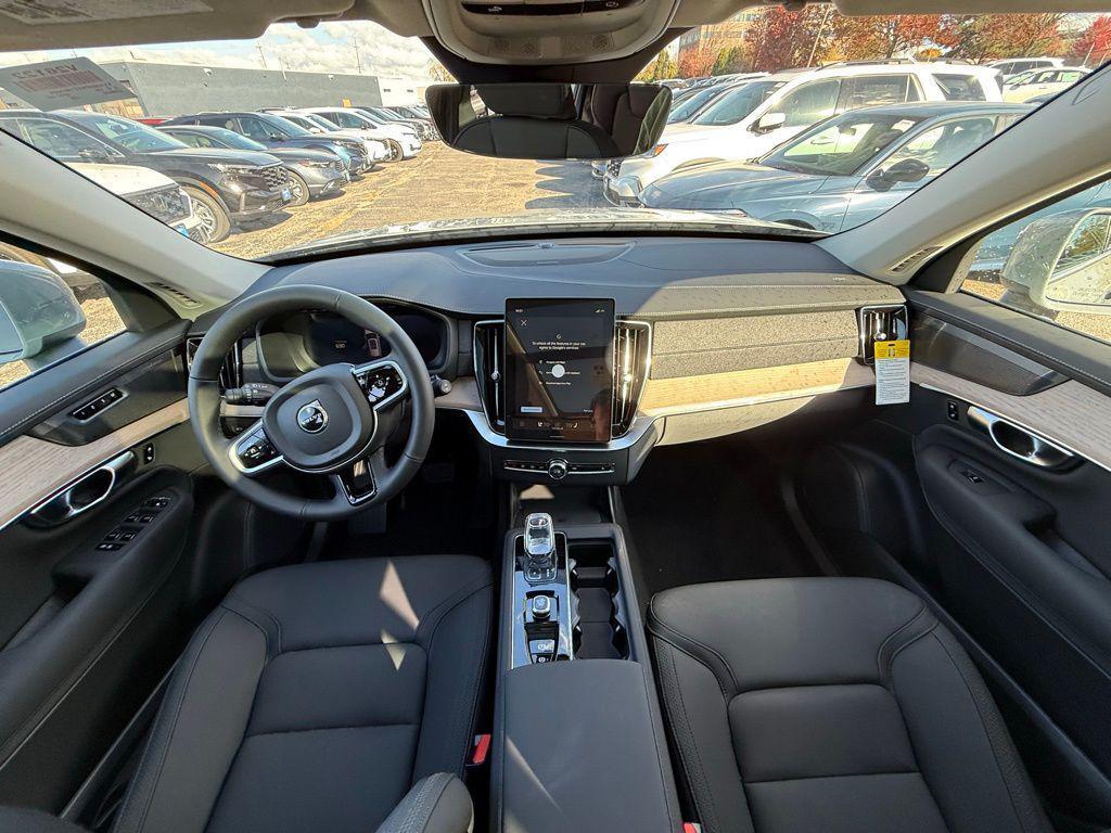 new 2026 Volvo XC90 car, priced at $71,825