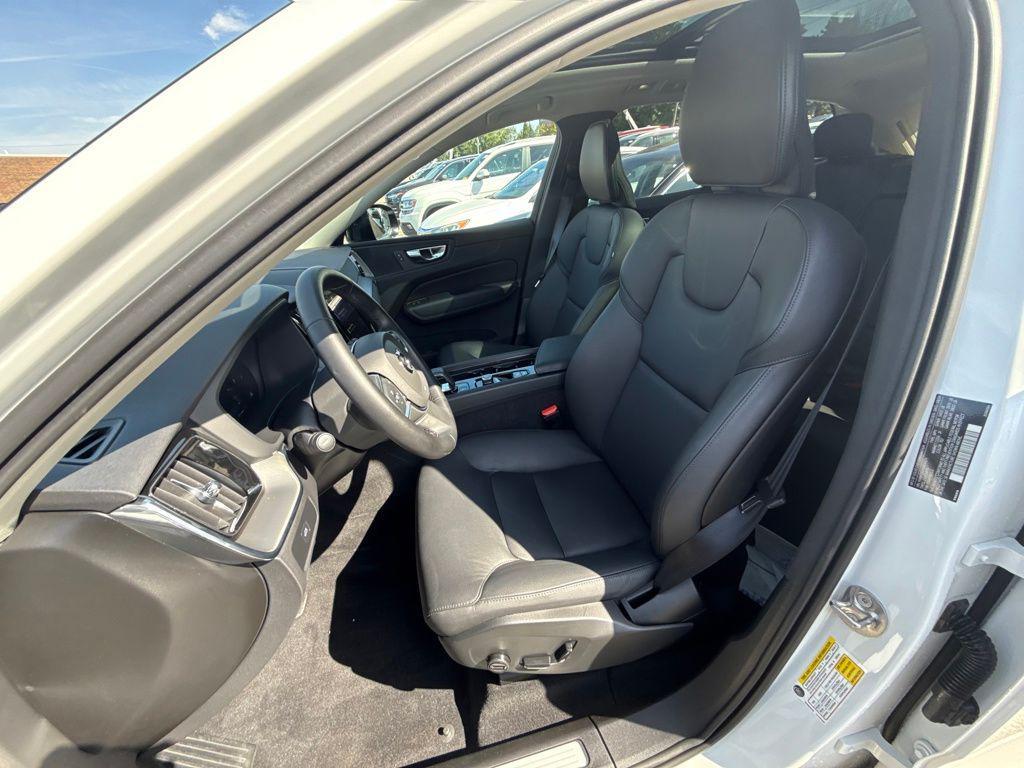 used 2025 Volvo XC60 car, priced at $41,970